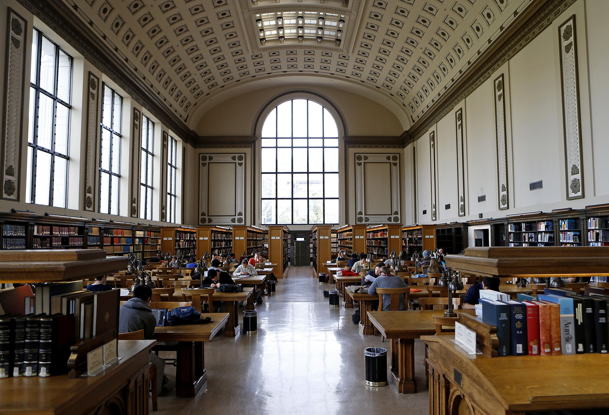 Berkeley University Library ห้องสมุด มหาวิทยาลัย เบิร์กลีย์ ซิลิคอนแวลลีย์