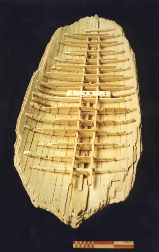 เรือจมโบราณ กองโบราณคดีใต้น้ำ