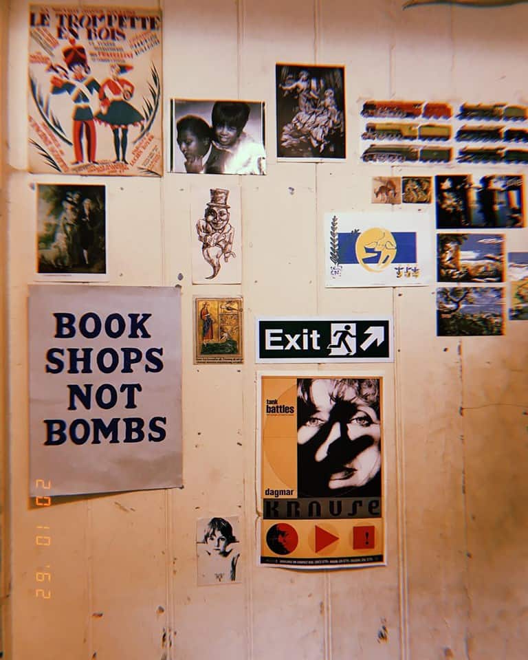 bookshop1