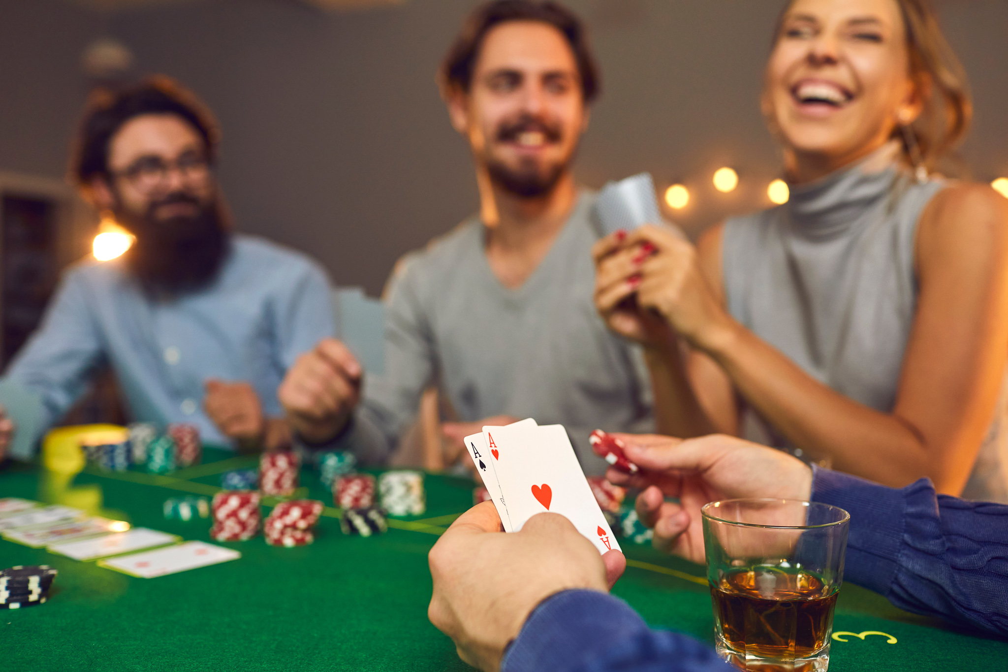 Poker Strategies | กลยุทธ์กะเทาะจิตใจมนุษย์หลังเกมไพ่  ที่สามารถนำมาปรับใช้ในชีวิตจริง